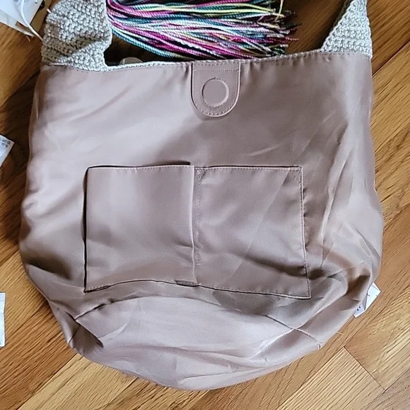 The Sak Back to Bali Bag - Picture 8 of 10